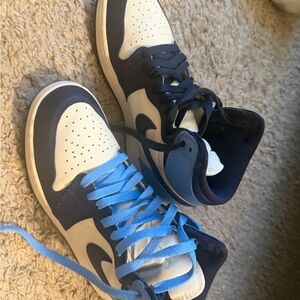 Nike Air Jordan 1 Retro High OG in Black and Red